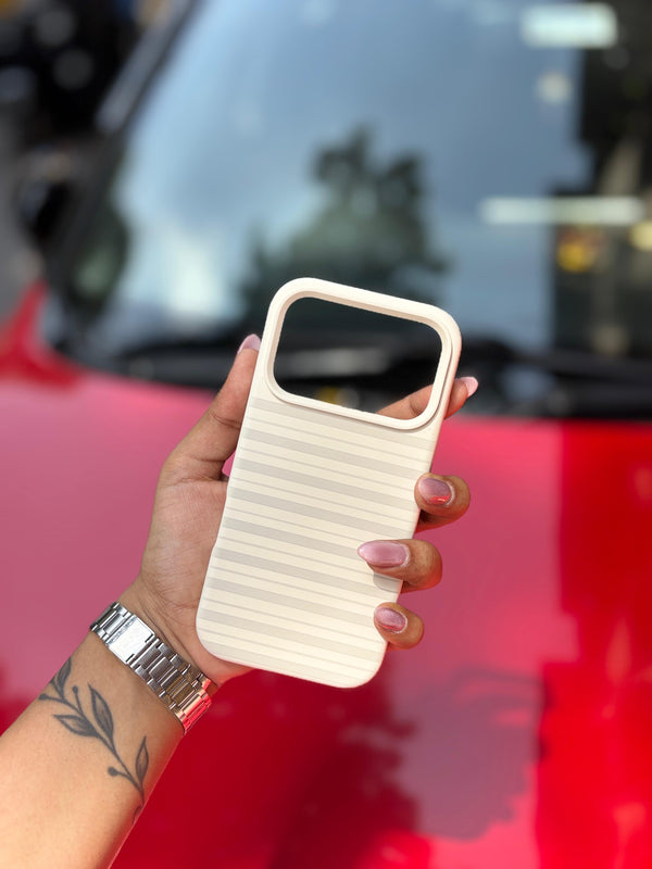 Ivory Ribbed Case